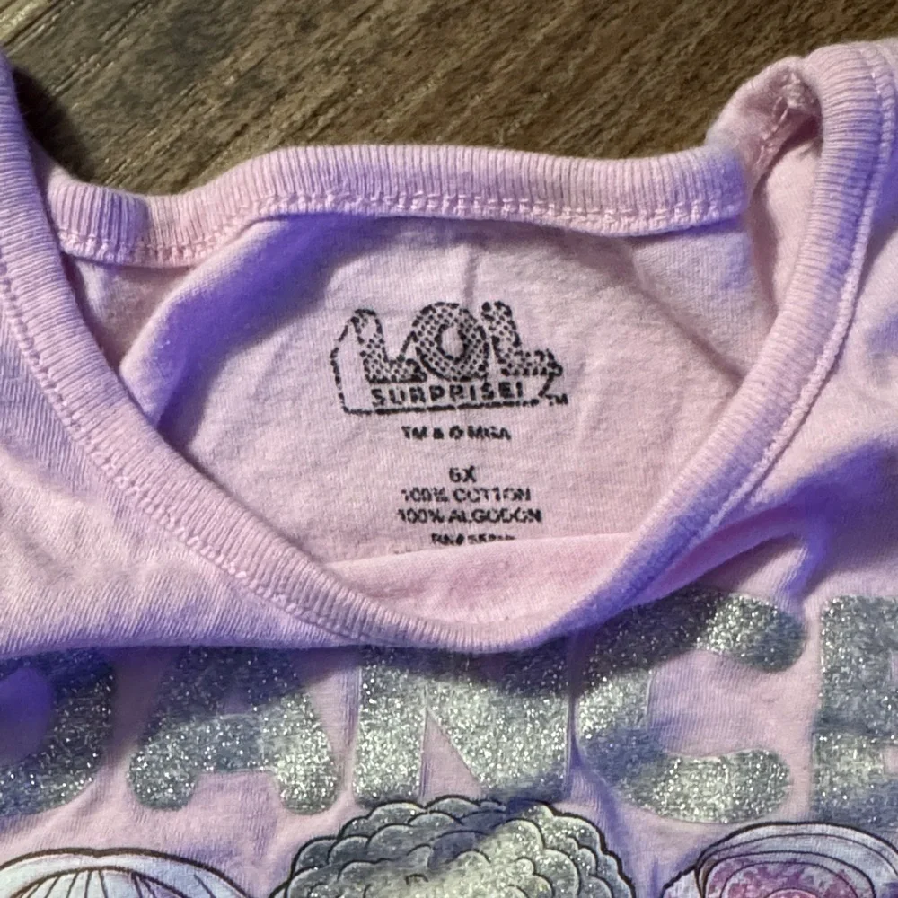 Kids Pink Graphic T-Shirt size 6
